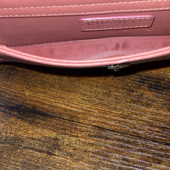 Chanel patent leather pink  purse - Picture 6 of 7